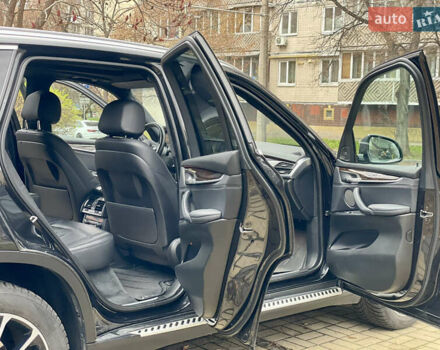 Черный БМВ Х5, объемом двигателя 3 л и пробегом 235 тыс. км за 17995 $, фото 21 на Automoto.ua