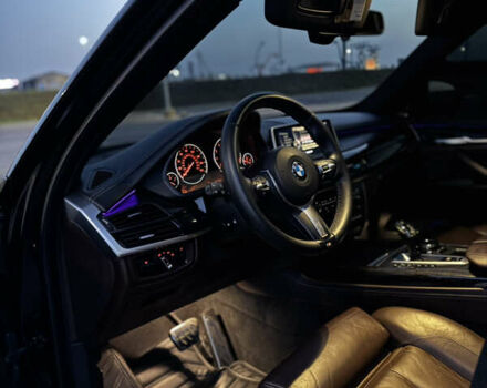 Чорний БМВ Х5, об'ємом двигуна 4.39 л та пробігом 204 тис. км за 26500 $, фото 30 на Automoto.ua