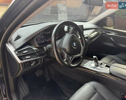 Черный БМВ Х5, объемом двигателя 2.98 л и пробегом 355 тыс. км за 17200 $, фото 7 на Automoto.ua