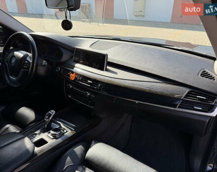Чорний БМВ Х5, об'ємом двигуна 3 л та пробігом 227 тис. км за 28900 $, фото 23 на Automoto.ua
