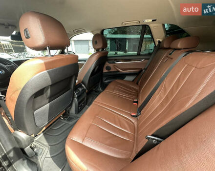 Черный БМВ Х5, объемом двигателя 2 л и пробегом 277 тыс. км за 23500 $, фото 20 на Automoto.ua