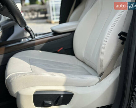 БМВ Х5 2014 в Тернополе на Automoto.ua Черный БМВ Х5, объемом двигателя 2 л и пробегом 209 тыс. км за 22900 $, фото 24 на Automoto.ua