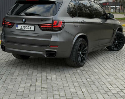 Чорний БМВ Х5, об'ємом двигуна 2 л та пробігом 250 тис. км за 24999 $, фото 3 на Automoto.ua