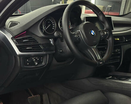 Чорний БМВ Х5, об'ємом двигуна 2 л та пробігом 250 тис. км за 24999 $, фото 6 на Automoto.ua