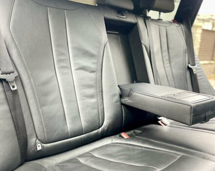 Черный БМВ Х5, объемом двигателя 3 л и пробегом 235 тыс. км за 17995 $, фото 39 на Automoto.ua