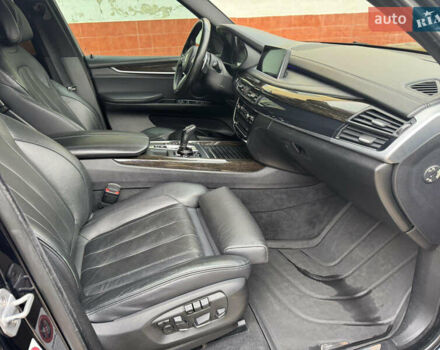 Чорний БМВ Х5, об'ємом двигуна 2.99 л та пробігом 159 тис. км за 33000 $, фото 15 на Automoto.ua