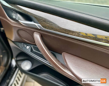 Чорний БМВ Х5, об'ємом двигуна 3 л та пробігом 258 тис. км за 24800 $, фото 23 на Automoto.ua