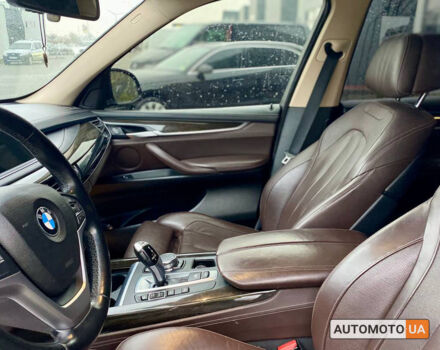 Чорний БМВ Х5, об'ємом двигуна 3 л та пробігом 258 тис. км за 24800 $, фото 10 на Automoto.ua