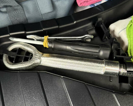 Чорний БМВ Х5, об'ємом двигуна 3 л та пробігом 164 тис. км за 21998 $, фото 50 на Automoto.ua