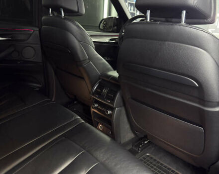 Чорний БМВ Х5, об'ємом двигуна 2 л та пробігом 250 тис. км за 24999 $, фото 10 на Automoto.ua