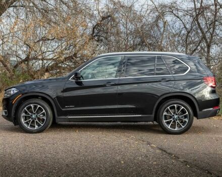 Черный БМВ Х5, объемом двигателя 3 л и пробегом 86 тыс. км за 3500 $, фото 2 на Automoto.ua