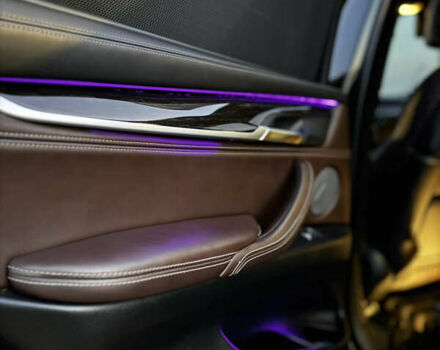 Чорний БМВ Х5, об'ємом двигуна 4.39 л та пробігом 204 тис. км за 26500 $, фото 34 на Automoto.ua