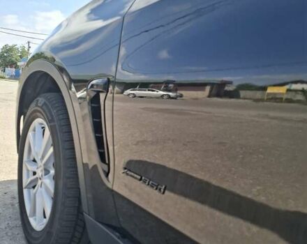 Чорний БМВ Х5, об'ємом двигуна 3 л та пробігом 280 тис. км за 21500 $, фото 2 на Automoto.ua