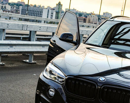 Черный БМВ Х5, объемом двигателя 2.99 л и пробегом 300 тыс. км за 28000 $, фото 14 на Automoto.ua