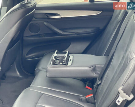 Черный БМВ Х5, объемом двигателя 2 л и пробегом 204 тыс. км за 26900 $, фото 25 на Automoto.ua