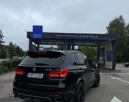 Черный БМВ Х5, объемом двигателя 2 л и пробегом 330 тыс. км за 31500 $, фото 13 на Automoto.ua