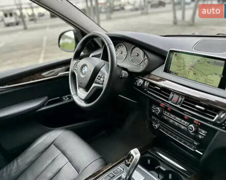 Черный БМВ Х5, объемом двигателя 2.98 л и пробегом 143 тыс. км за 27100 $, фото 5 на Automoto.ua