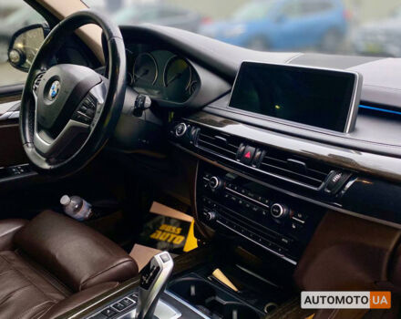 Чорний БМВ Х5, об'ємом двигуна 3 л та пробігом 258 тис. км за 24800 $, фото 25 на Automoto.ua