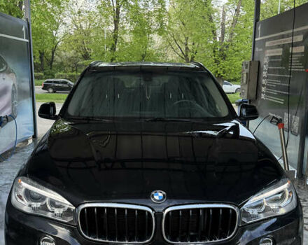 Чорний БМВ Х5, об'ємом двигуна 3 л та пробігом 164 тис. км за 21998 $, фото 4 на Automoto.ua
