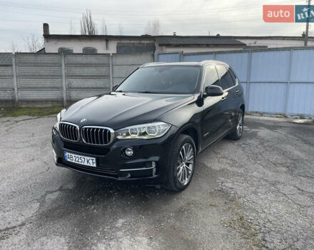 Чорний БМВ Х5, об'ємом двигуна 3 л та пробігом 203 тис. км за 28700 $, фото 2 на Automoto.ua