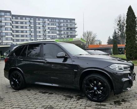 Черный БМВ Х5, объемом двигателя 3.01 л и пробегом 142 тыс. км за 22900 $, фото 1 на Automoto.ua