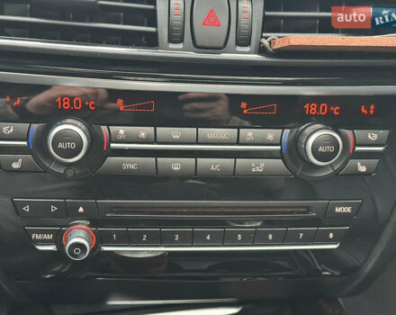 Чорний БМВ Х5, об'ємом двигуна 2.99 л та пробігом 242 тис. км за 23000 $, фото 14 на Automoto.ua