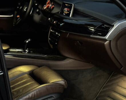 Чорний БМВ Х5, об'ємом двигуна 4.39 л та пробігом 204 тис. км за 26500 $, фото 29 на Automoto.ua