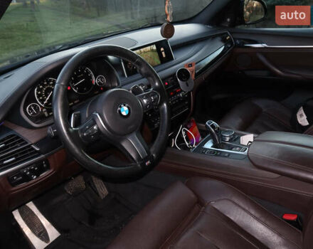 Черный БМВ Х5, объемом двигателя 2.98 л и пробегом 274 тыс. км за 22500 $, фото 3 на Automoto.ua