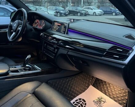Чорний БМВ Х5, об'ємом двигуна 4.4 л та пробігом 155 тис. км за 26000 $, фото 14 на Automoto.ua