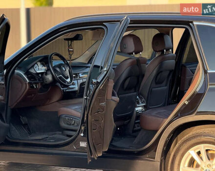 Чорний БМВ Х5, об'ємом двигуна 2.98 л та пробігом 210 тис. км за 22999 $, фото 7 на Automoto.ua