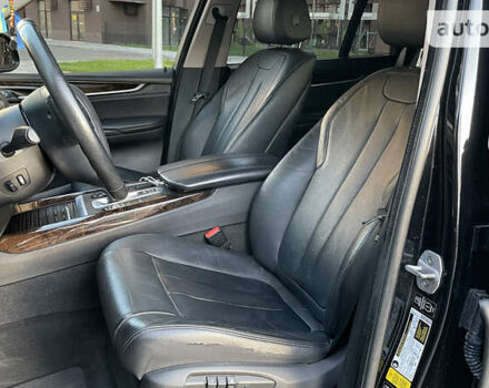 Черный БМВ Х5, объемом двигателя 2.98 л и пробегом 155 тыс. км за 21500 $, фото 7 на Automoto.ua