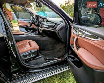 Черный БМВ Х5, объемом двигателя 2.99 л и пробегом 357 тыс. км за 28000 $, фото 13 на Automoto.ua