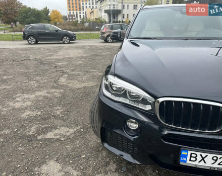 Чорний БМВ Х5, об'ємом двигуна 2.99 л та пробігом 156 тис. км за 33000 $, фото 14 на Automoto.ua