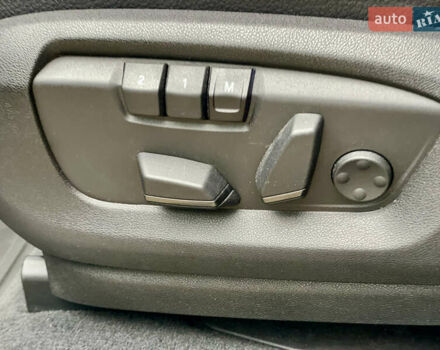 Черный БМВ Х5, объемом двигателя 3 л и пробегом 235 тыс. км за 17995 $, фото 43 на Automoto.ua