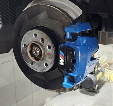 Чорний БМВ Х5, об'ємом двигуна 3 л та пробігом 164 тис. км за 21998 $, фото 65 на Automoto.ua