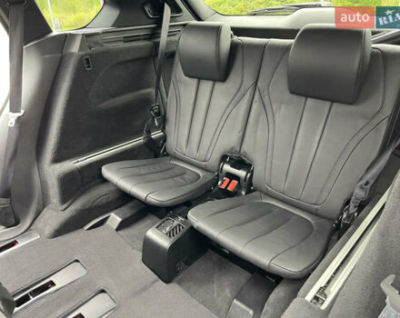 Черный БМВ Х5, объемом двигателя 2 л и пробегом 204 тыс. км за 26900 $, фото 23 на Automoto.ua