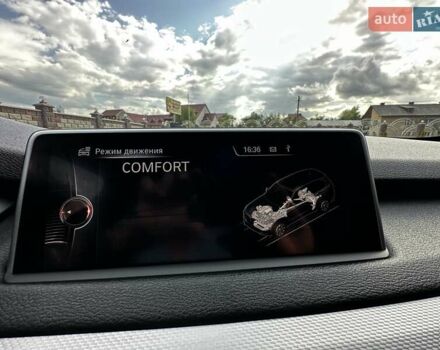 Чорний БМВ Х5, об'ємом двигуна 2.99 л та пробігом 206 тис. км за 39800 $, фото 116 на Automoto.ua