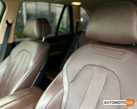 Чорний БМВ Х5, об'ємом двигуна 3 л та пробігом 258 тис. км за 24800 $, фото 11 на Automoto.ua