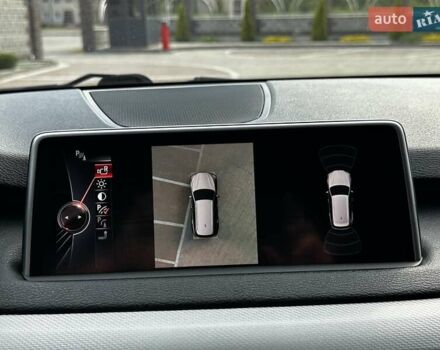 Чорний БМВ Х5, об'ємом двигуна 2.99 л та пробігом 206 тис. км за 39800 $, фото 112 на Automoto.ua