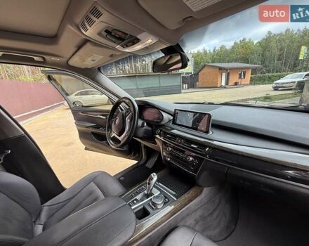 Черный БМВ Х5, объемом двигателя 2.98 л и пробегом 355 тыс. км за 17200 $, фото 8 на Automoto.ua