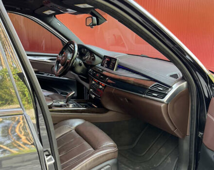 Чорний БМВ Х5, об'ємом двигуна 2.98 л та пробігом 255 тис. км за 29800 $, фото 21 на Automoto.ua