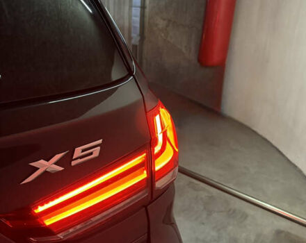 Чорний БМВ Х5, об'ємом двигуна 3 л та пробігом 164 тис. км за 21998 $, фото 66 на Automoto.ua