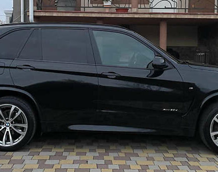 Черный БМВ Х5, объемом двигателя 3 л и пробегом 180 тыс. км за 32000 $, фото 10 на Automoto.ua