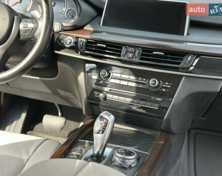 БМВ Х5 2014 в Тернополе на Automoto.ua Черный БМВ Х5, объемом двигателя 2 л и пробегом 209 тыс. км за 22900 $, фото 31 на Automoto.ua