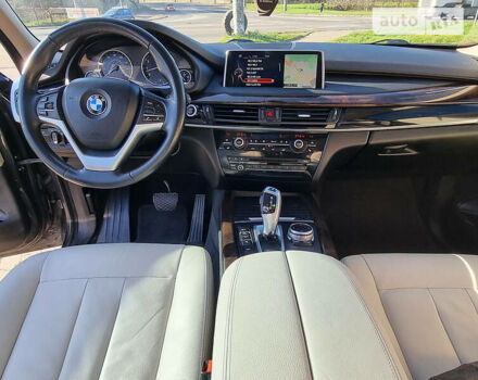 Черный БМВ Х5, объемом двигателя 3.01 л и пробегом 142 тыс. км за 22900 $, фото 9 на Automoto.ua