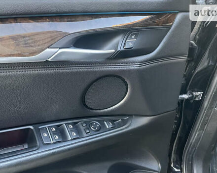 Черный БМВ Х5, объемом двигателя 2.98 л и пробегом 155 тыс. км за 21500 $, фото 20 на Automoto.ua