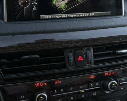 Чорний БМВ Х5, об'ємом двигуна 2.98 л та пробігом 172 тис. км за 20500 $, фото 16 на Automoto.ua