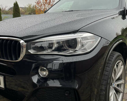 Черный БМВ Х5, объемом двигателя 3 л и пробегом 180 тыс. км за 32000 $, фото 1 на Automoto.ua
