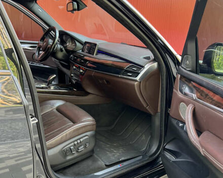 Чорний БМВ Х5, об'ємом двигуна 2.98 л та пробігом 255 тис. км за 29800 $, фото 22 на Automoto.ua