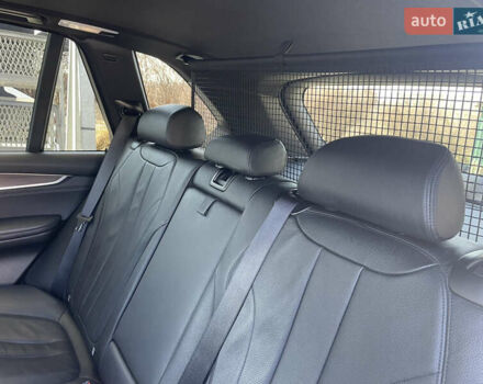 Чорний БМВ Х5, об'ємом двигуна 2.99 л та пробігом 209 тис. км за 35000 $, фото 22 на Automoto.ua